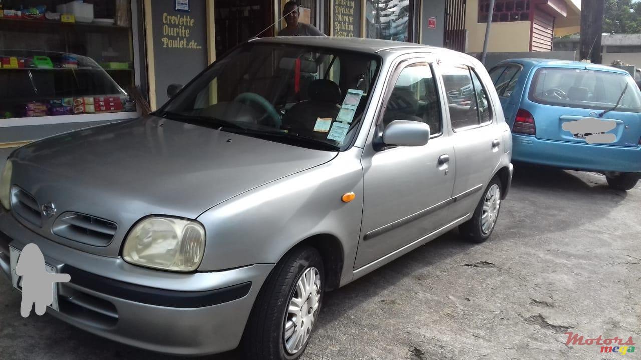 2001' Nissan March photo #2