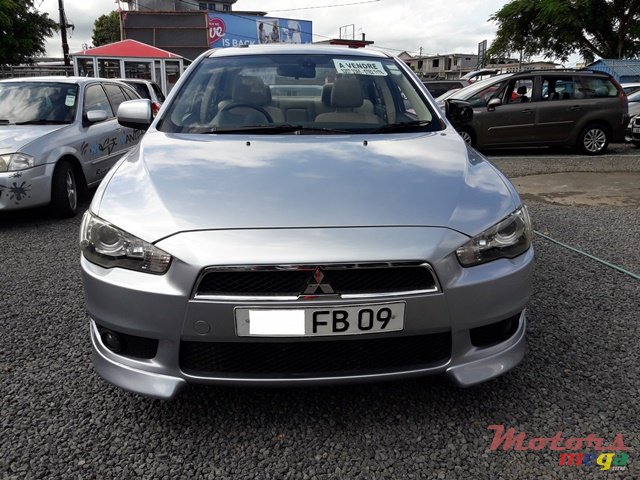 2009' Mitsubishi Lancer photo #3
