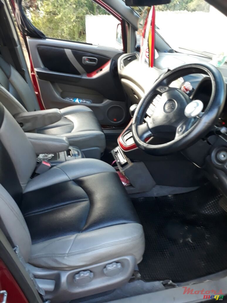 1998' Toyota Harrier Lexus photo #4