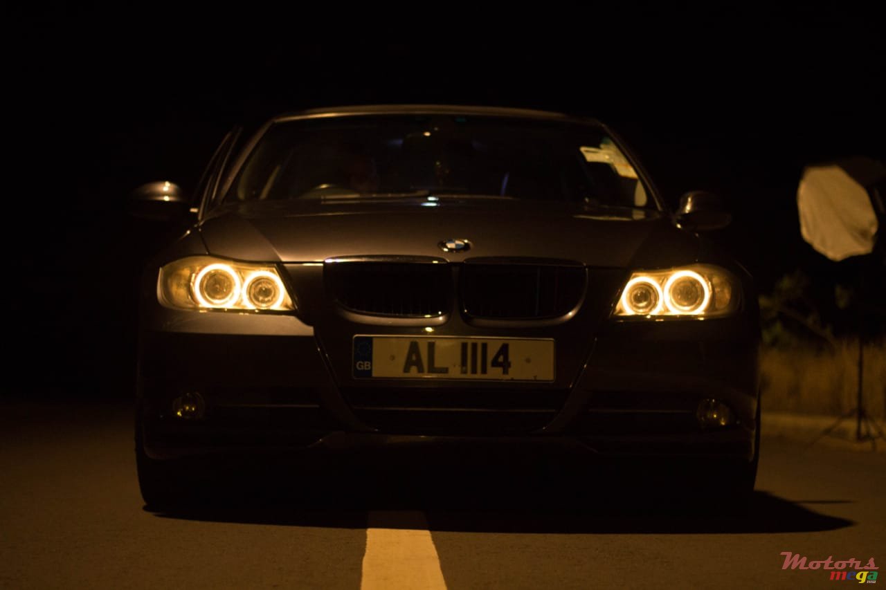 2007' BMW 320 photo #5