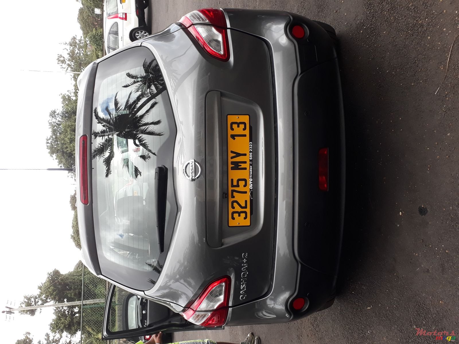 2013' Nissan Qashqai+2 photo #3