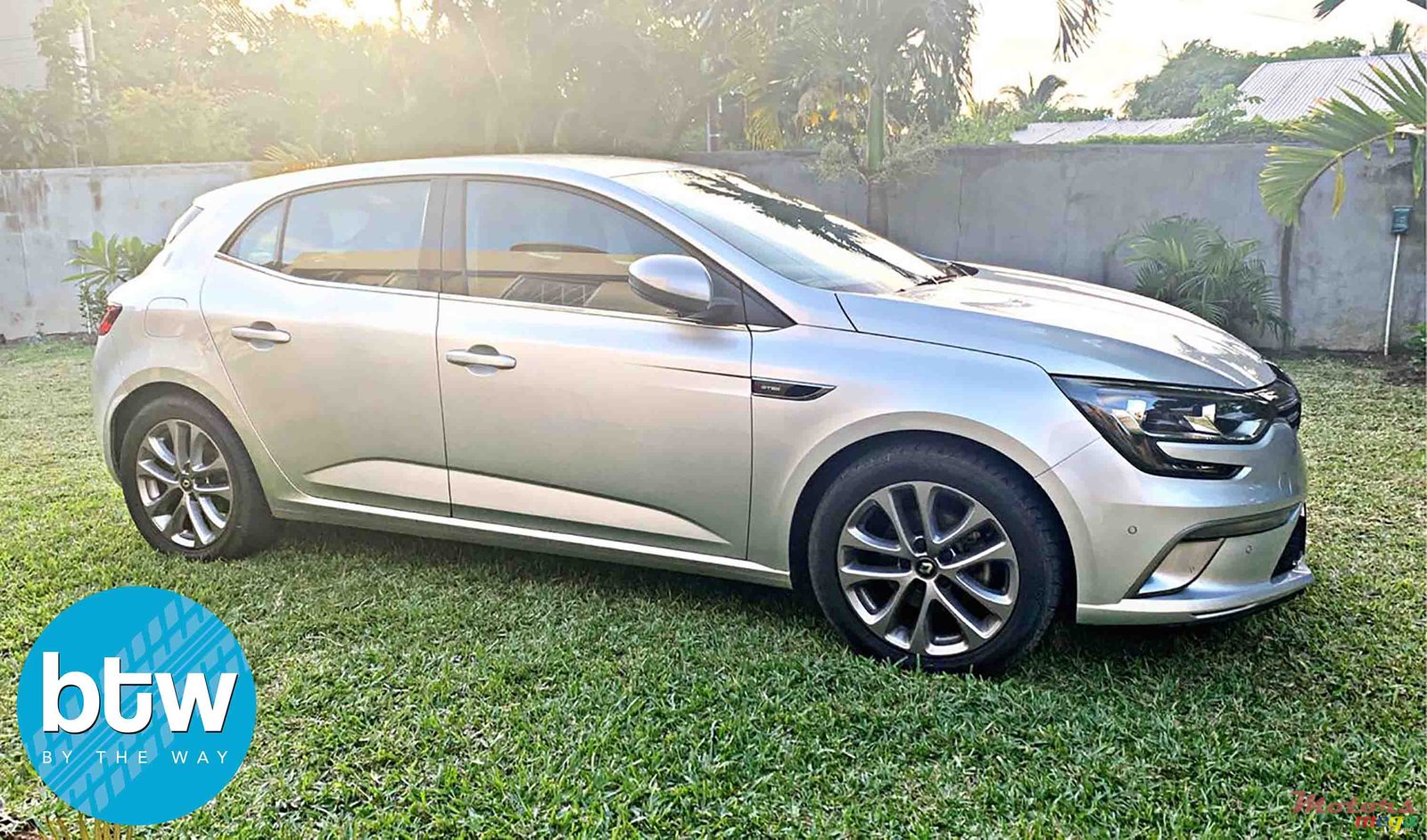 2016' Renault Megane GT Line 1.2 Turbo photo #2