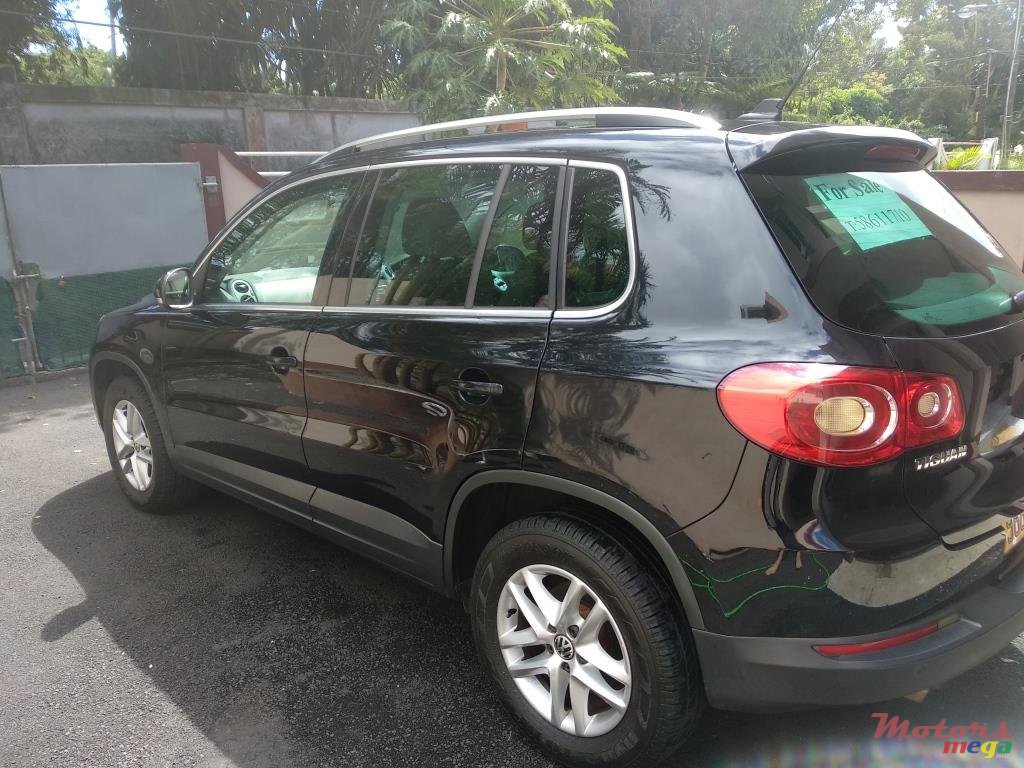 2010' Volkswagen Tiguan 1.4 TSi photo #4