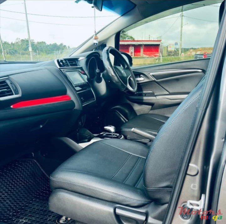 2014' Honda Fit Sport photo #5