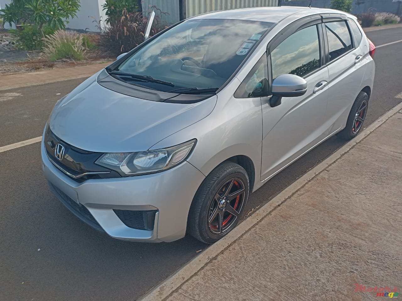 2014' Honda Fit photo #1