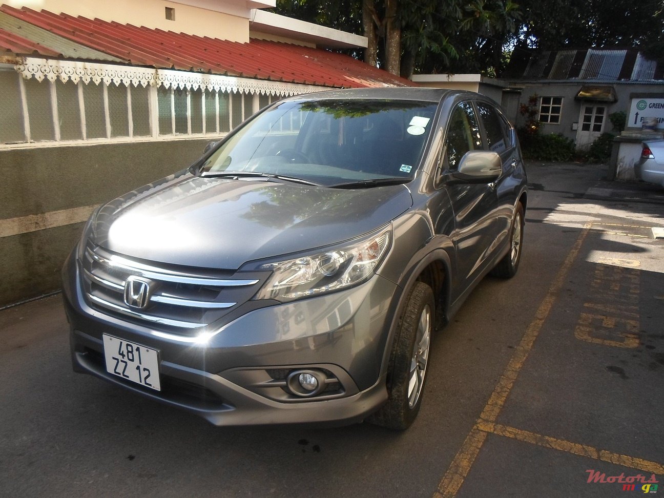 2012' Honda CR-V photo #1