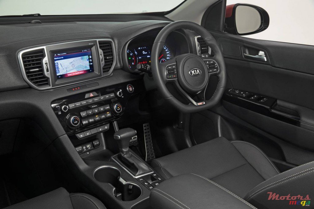 2017' Kia Sportage 1.6T 177HP WHITE photo #2