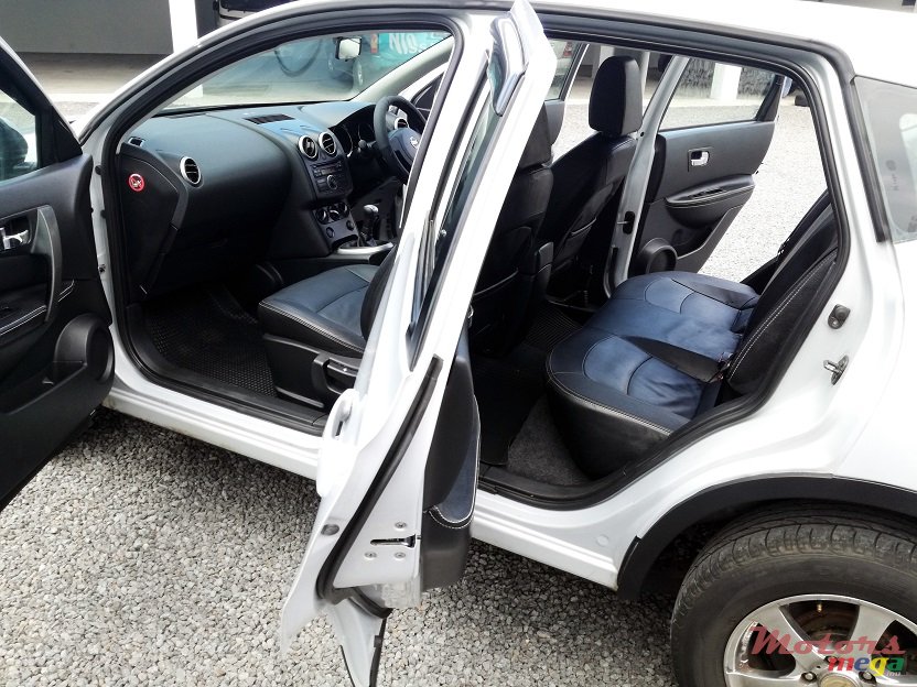 2010' Nissan Qashqai Manual 1.5L photo #4