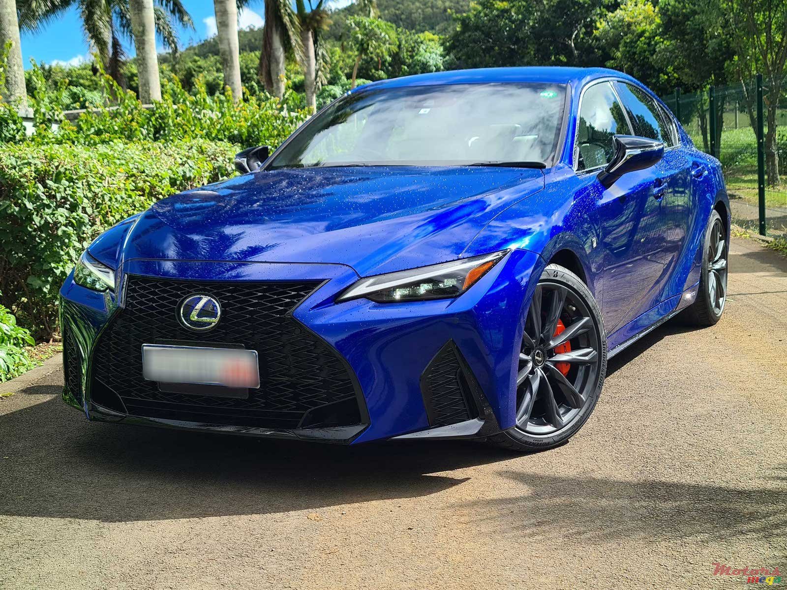 2022' Lexus IS 300 h F-Sport photo #1