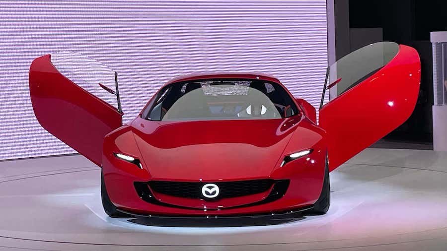 Mazda's Designed its Gorgeous Sports Car Concept For Production