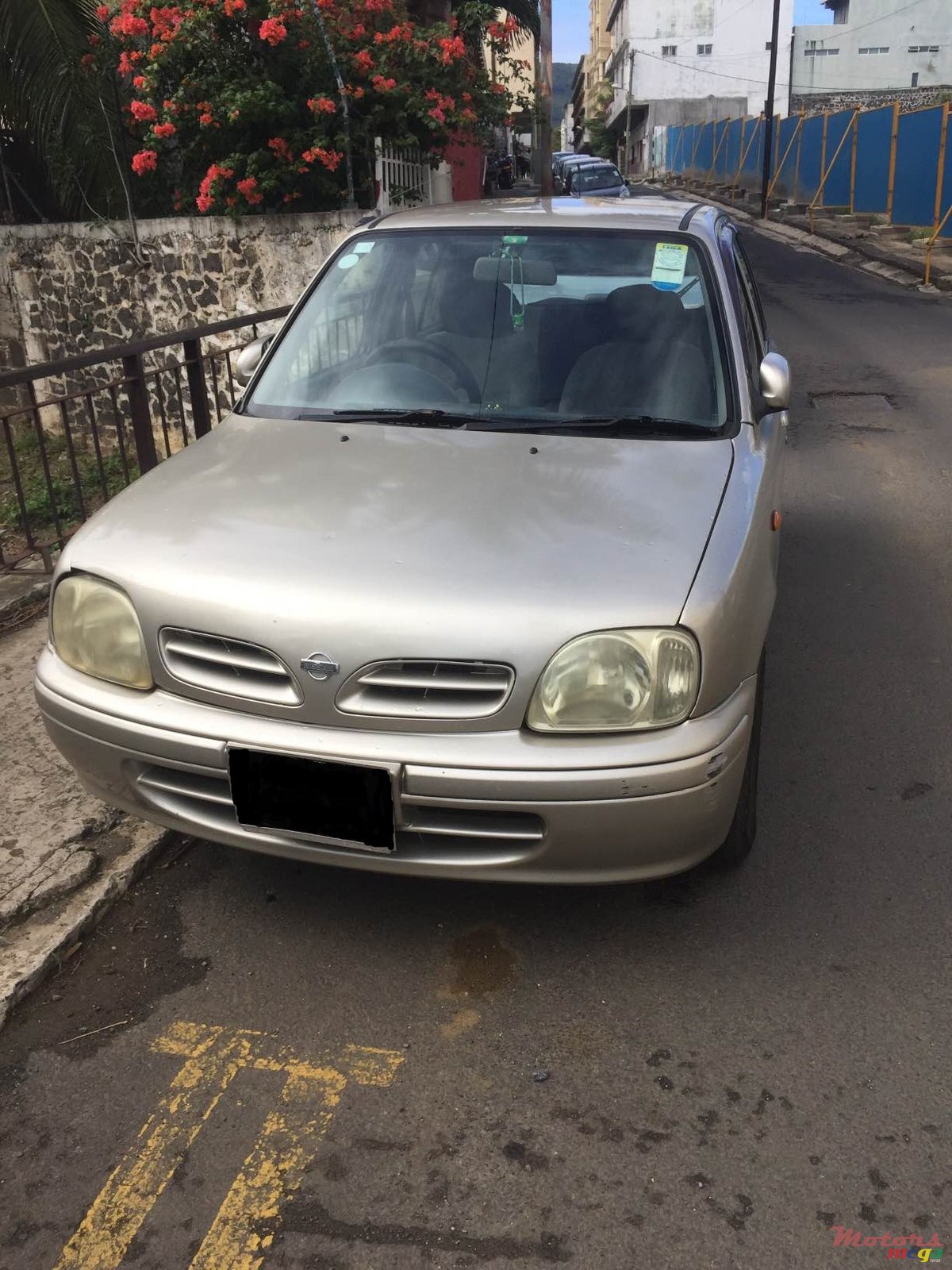 2002' Nissan March photo #1