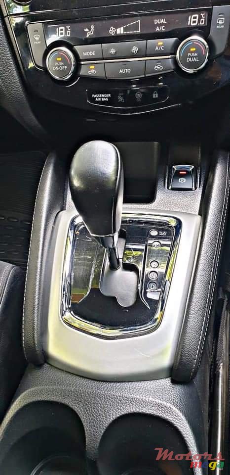 2015' Nissan Qashqai photo #6