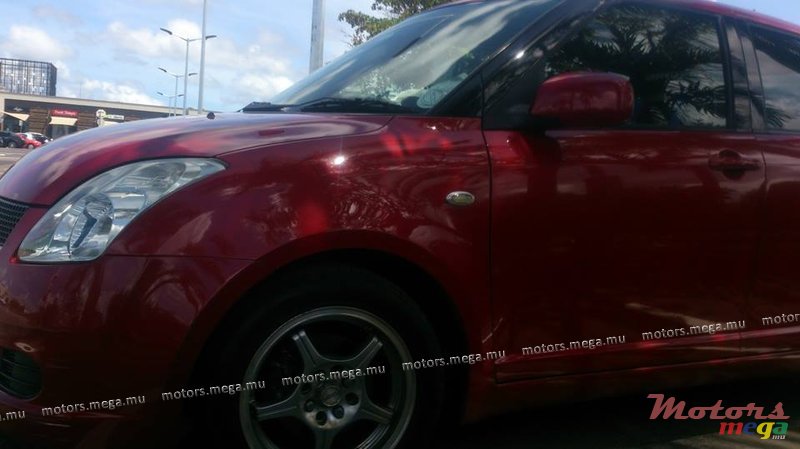 2005' Suzuki Swift Japan photo #5