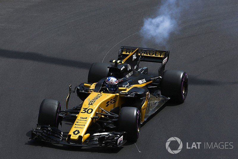 Renault "played with fire" in engine performance push