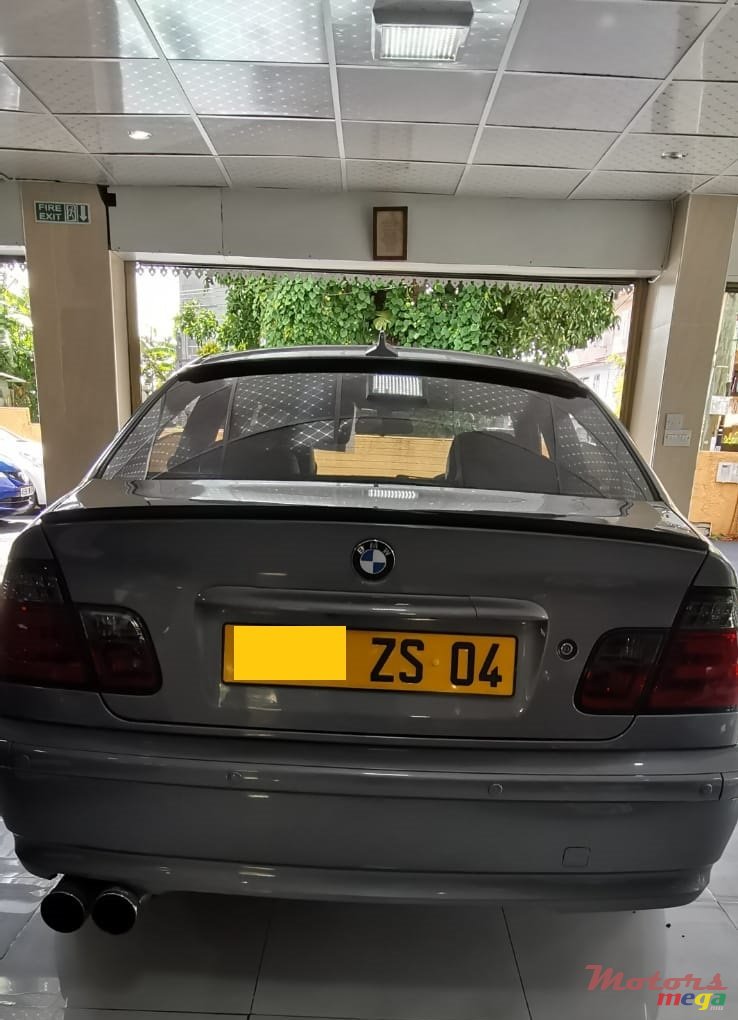 2004' BMW 318 i photo #7