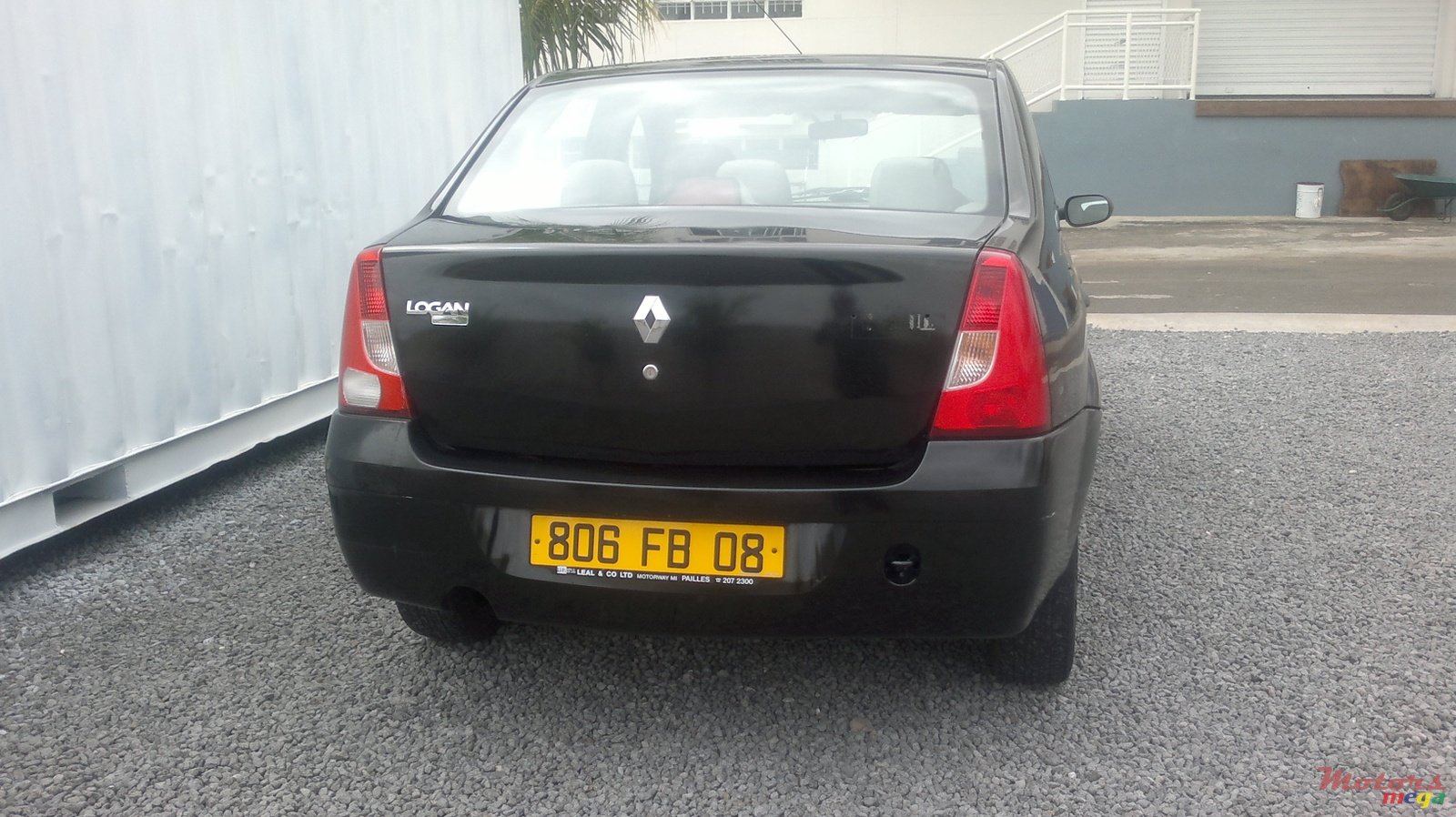 2008' Renault Logan photo #3