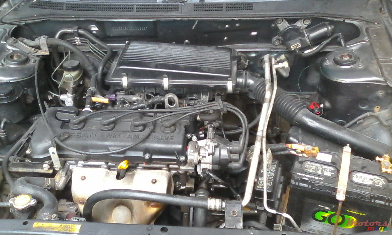 1996' Nissan photo #12