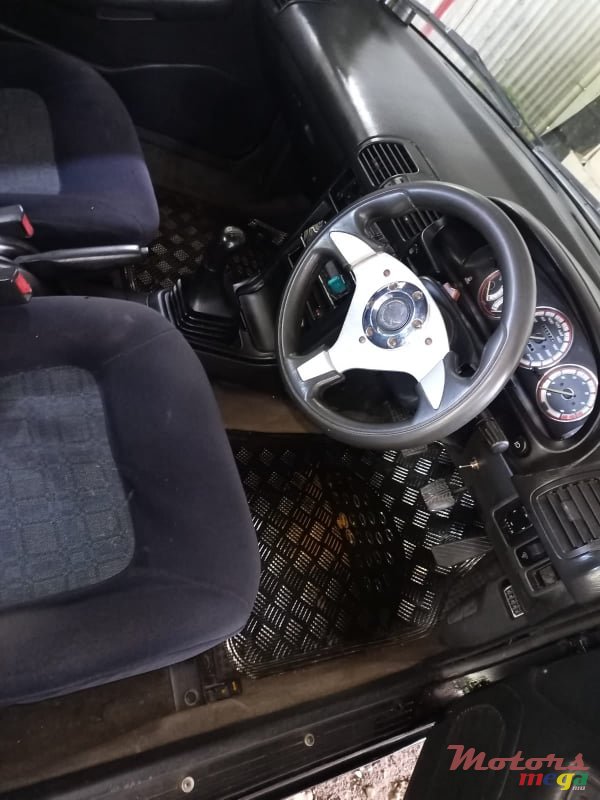 1994' Mazda Astina photo #7