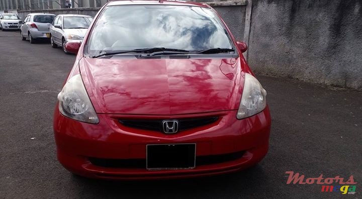 2003' Honda Fit photo #2