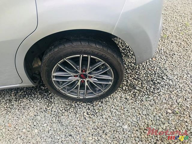 2013' Honda Fit photo #6