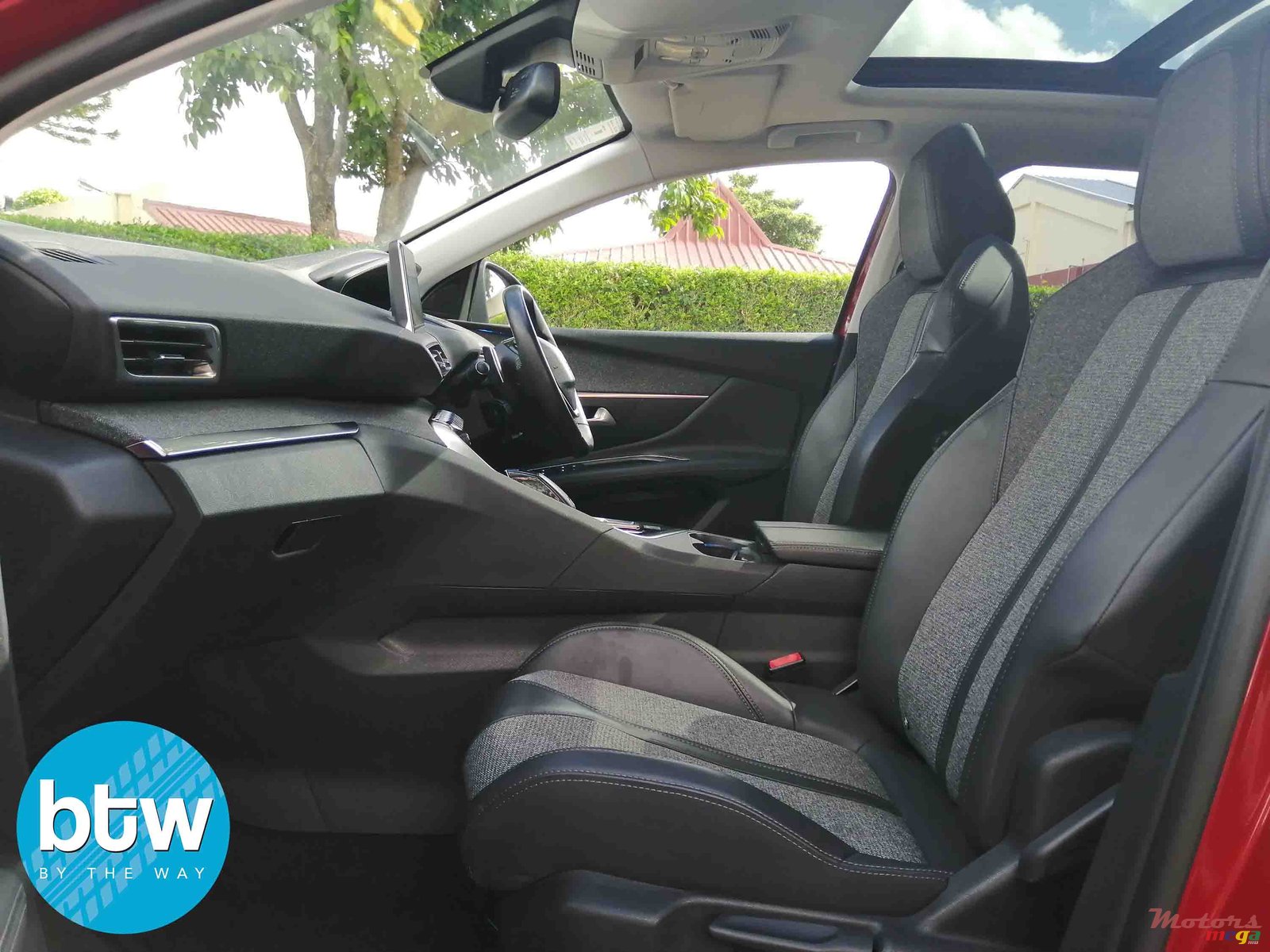 2017' Peugeot 3008 photo #5