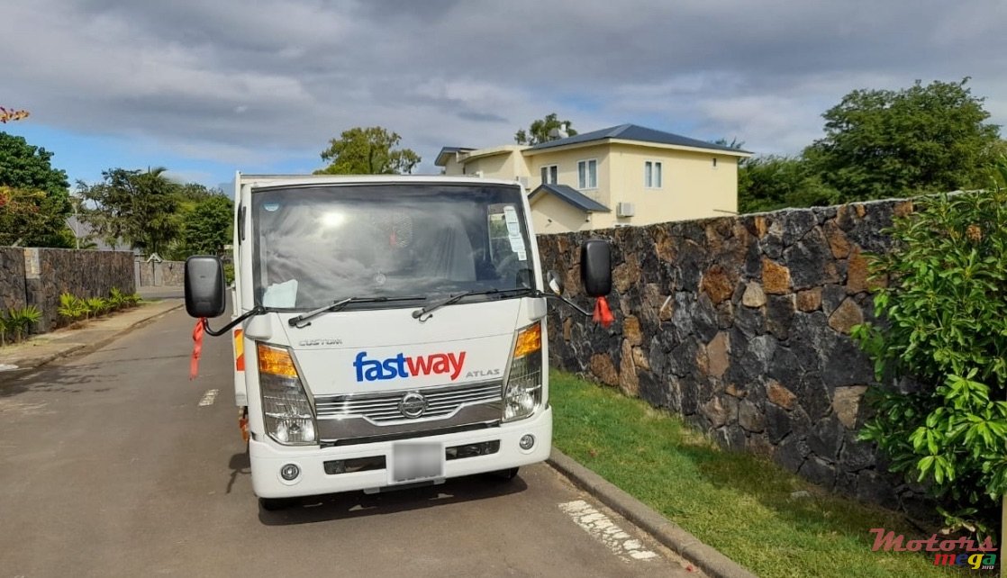 2013' Nissan Atlas photo #5