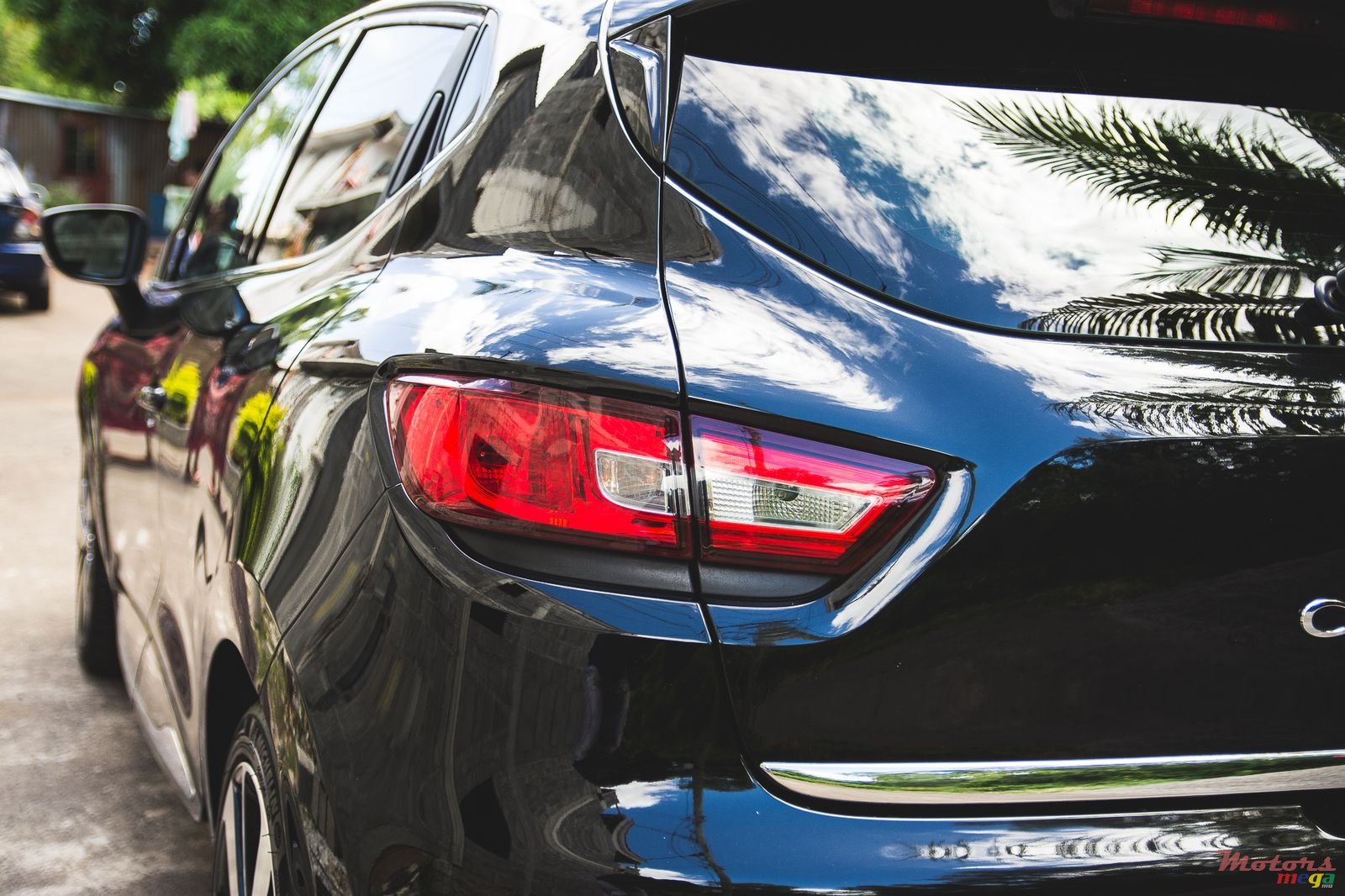 2015' Renault Clio photo #7