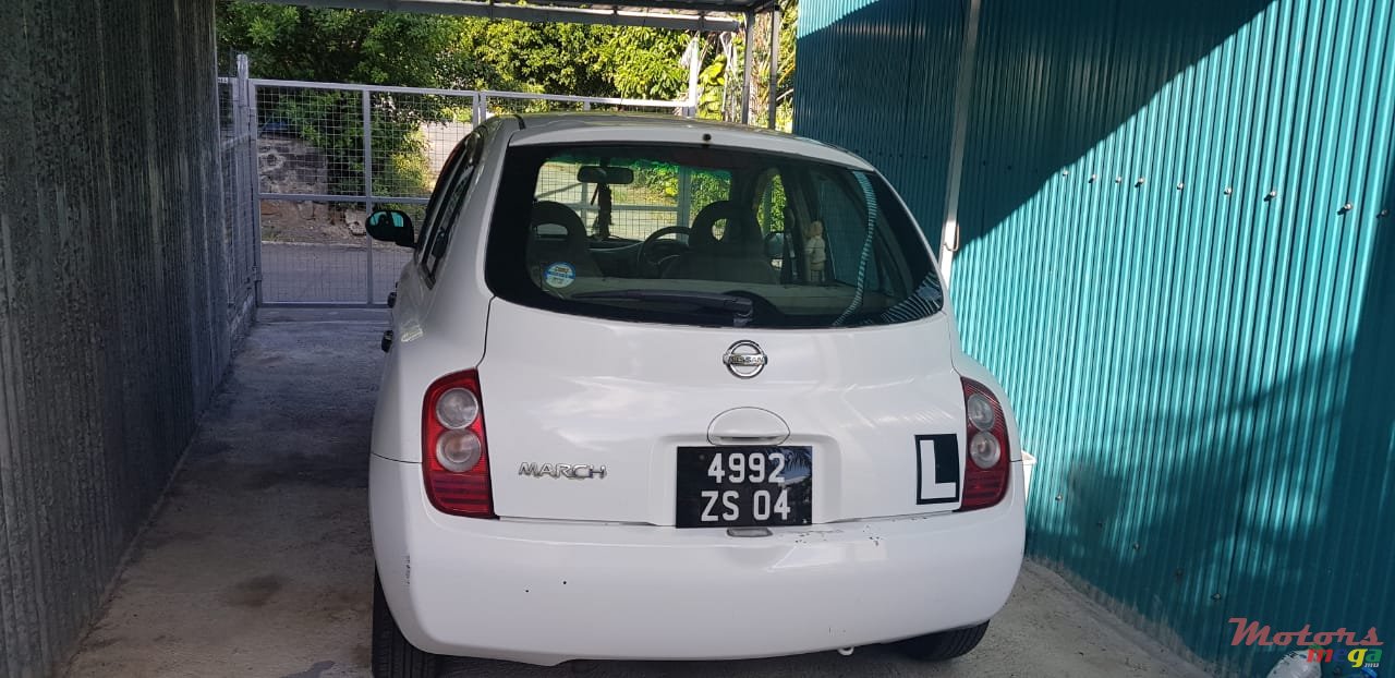 2004' Nissan March photo #1