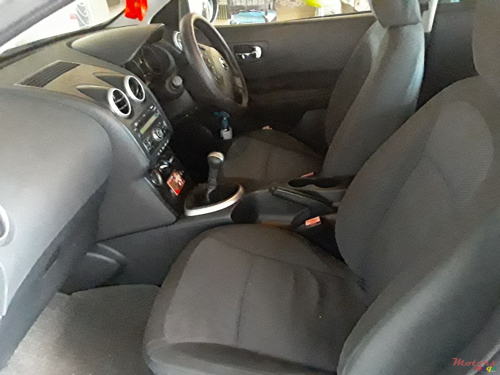 2009' Nissan Qashqai photo #2