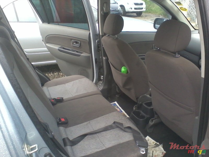 2010' Perodua myvi photo #4