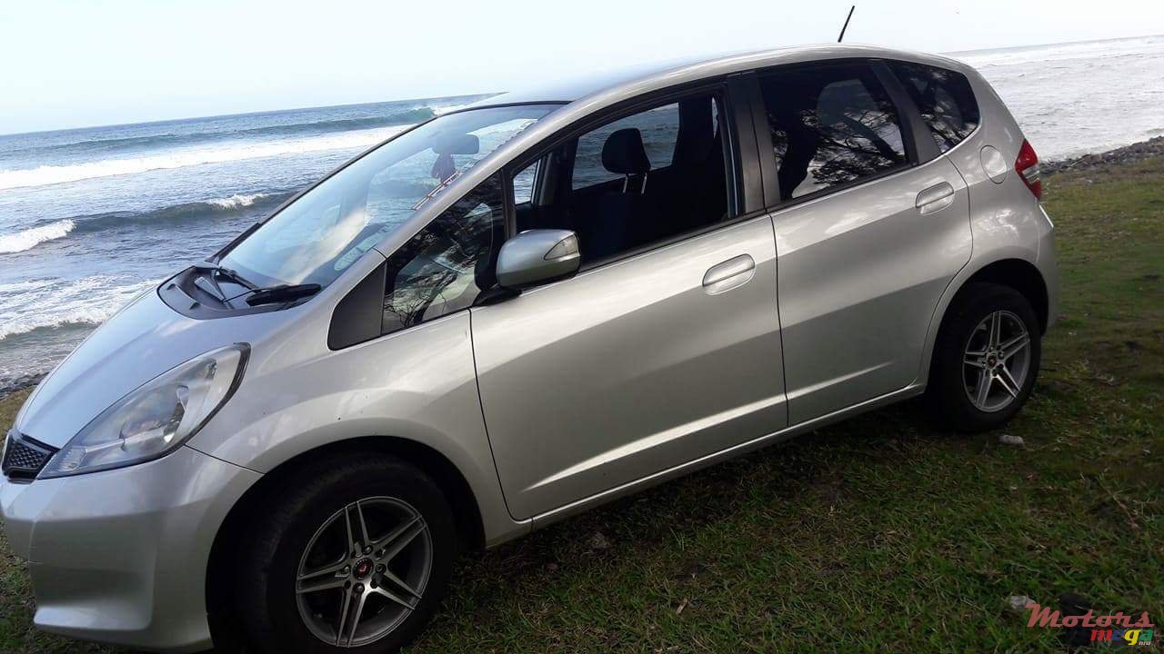 2011' Honda Fit Jantes cosmic, pneus michelin photo #4