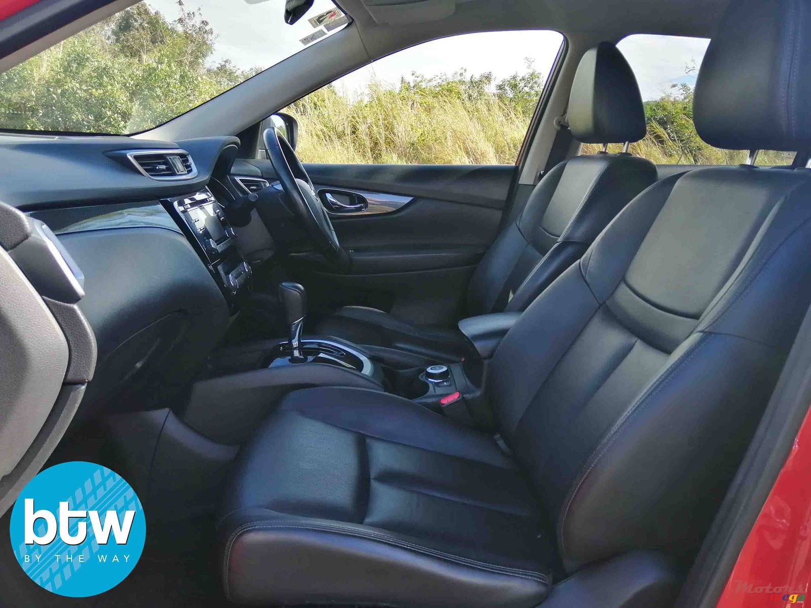 2015' Nissan X-Trail photo #5