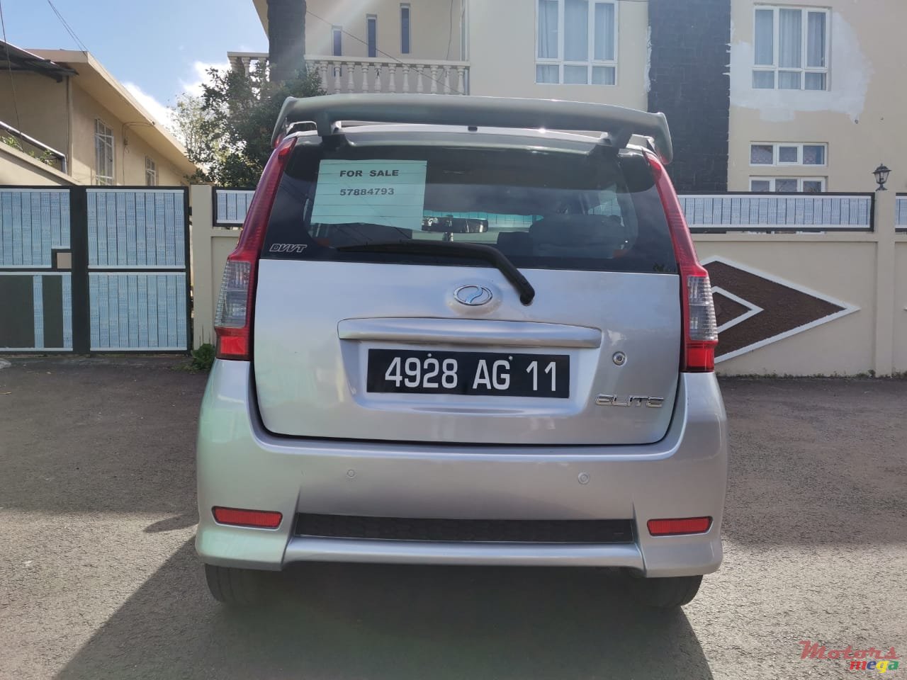 2011' Perodua Viva Elite photo #5