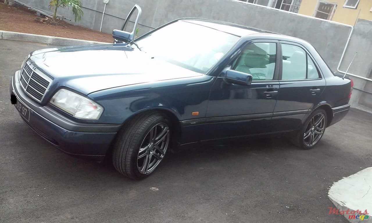 1997' Mercedes-Benz CL 180 photo #1