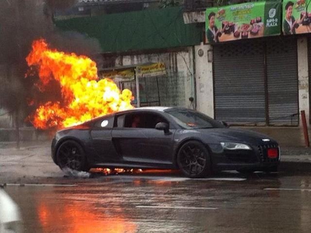 Brand-New Audi R8 Burns to a Crisp in Bangkok