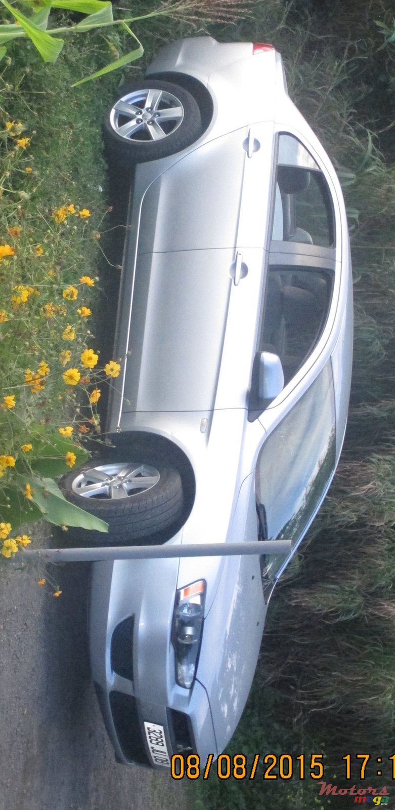 2008' Mitsubishi Lancer photo #5