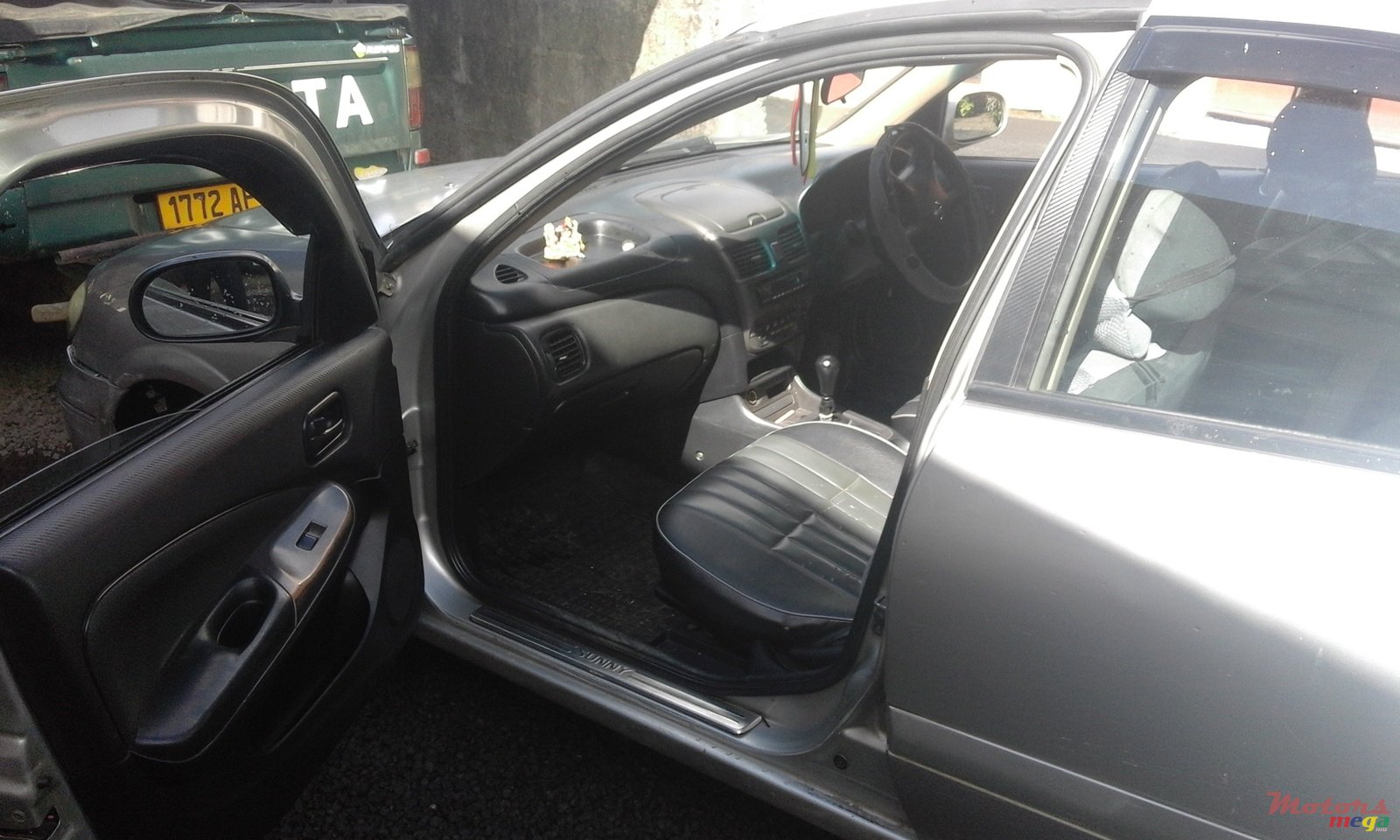 2005' Nissan Sunny n17 photo #2