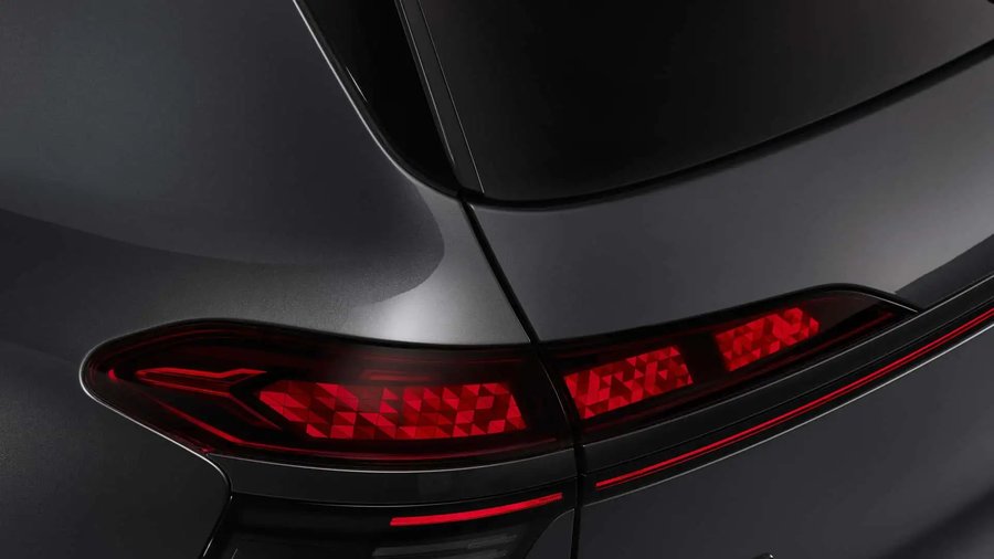 Audi Q9 Curved OLED Taillights