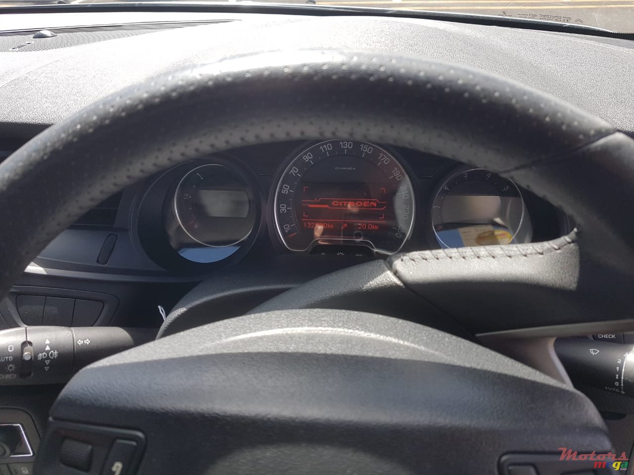 2013' Citroen C5 photo #6