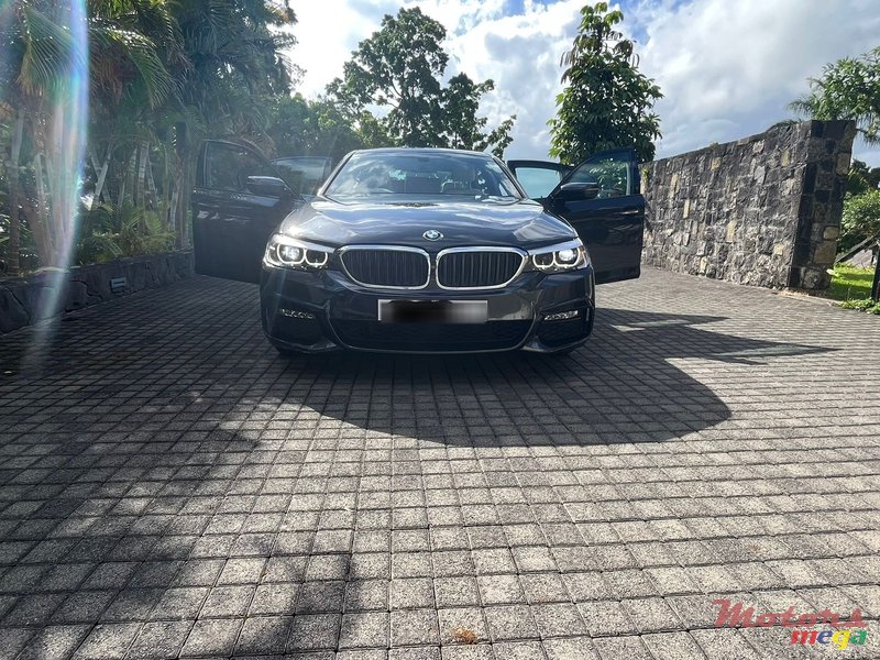 2018' BMW 530 photo #7