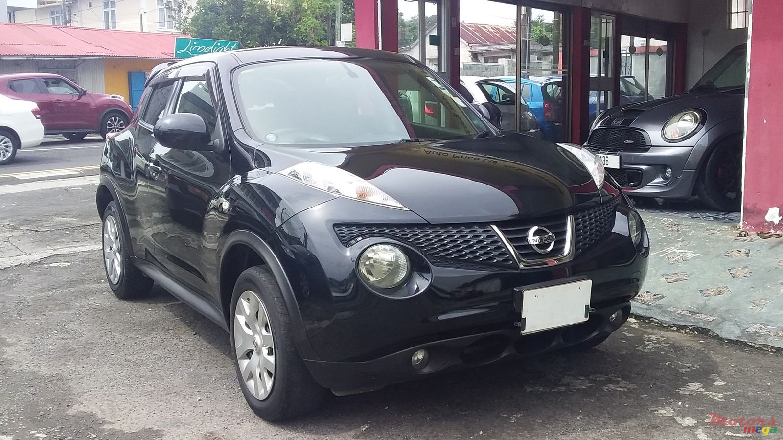 2012' Nissan Juke photo #1