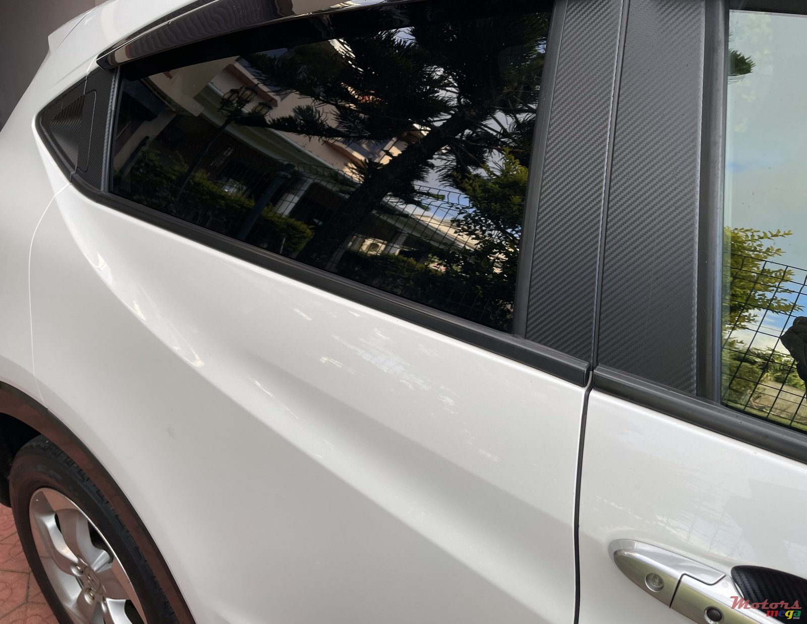 2014' Honda Vezel photo #6