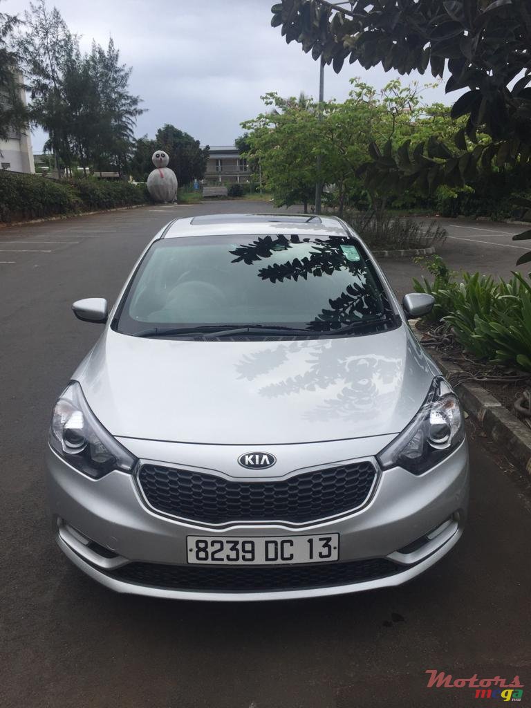 2013' Kia Cerato photo #5