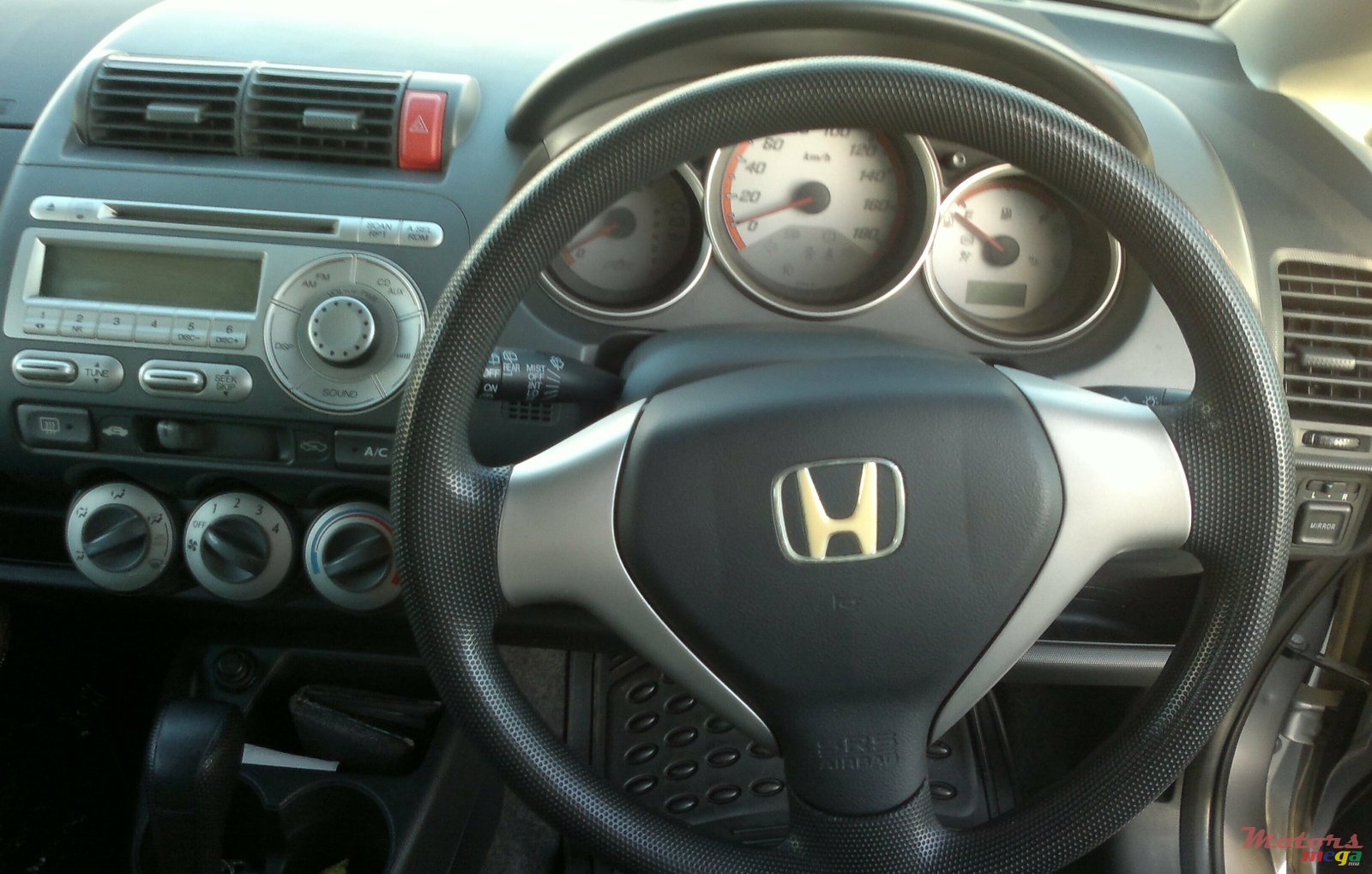 2007' Honda Fit photo #4