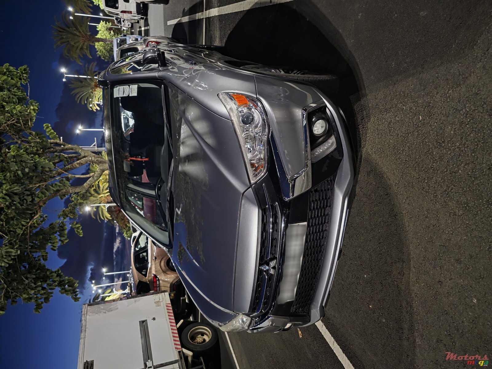 2018' Mitsubishi ASX photo #2