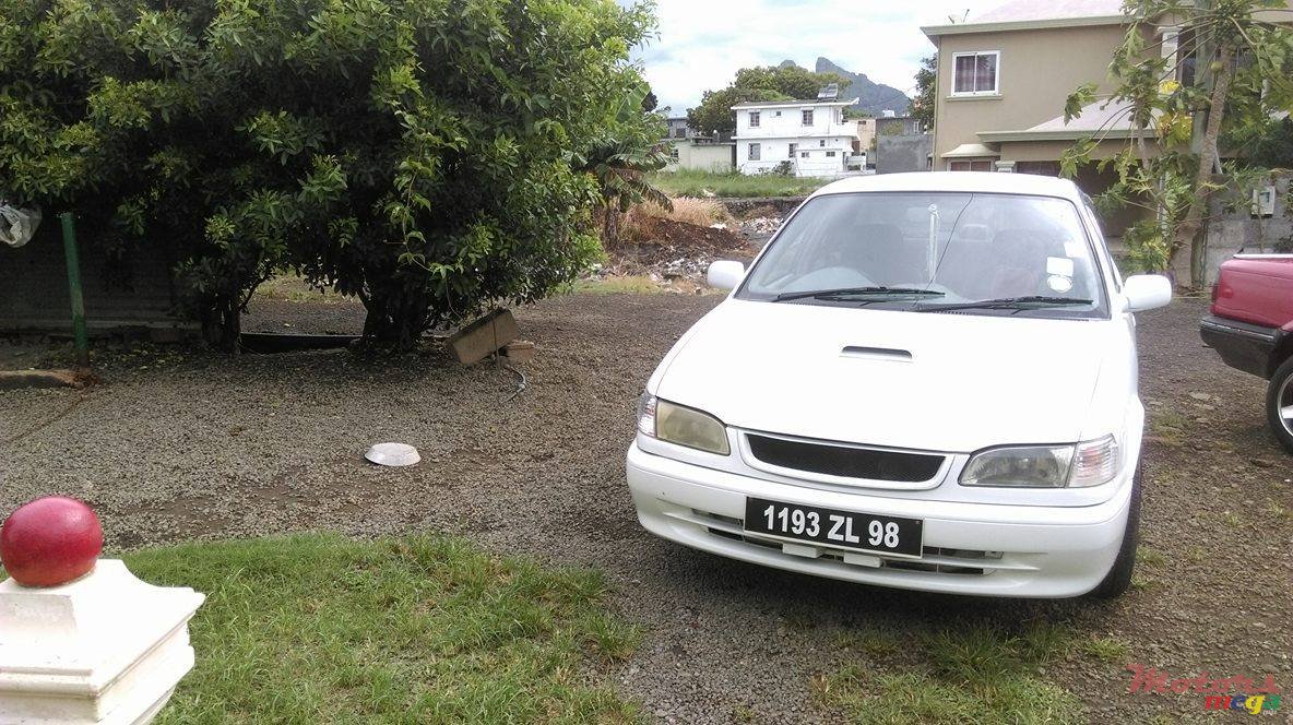 1998' Toyota Corolla E111 photo #2