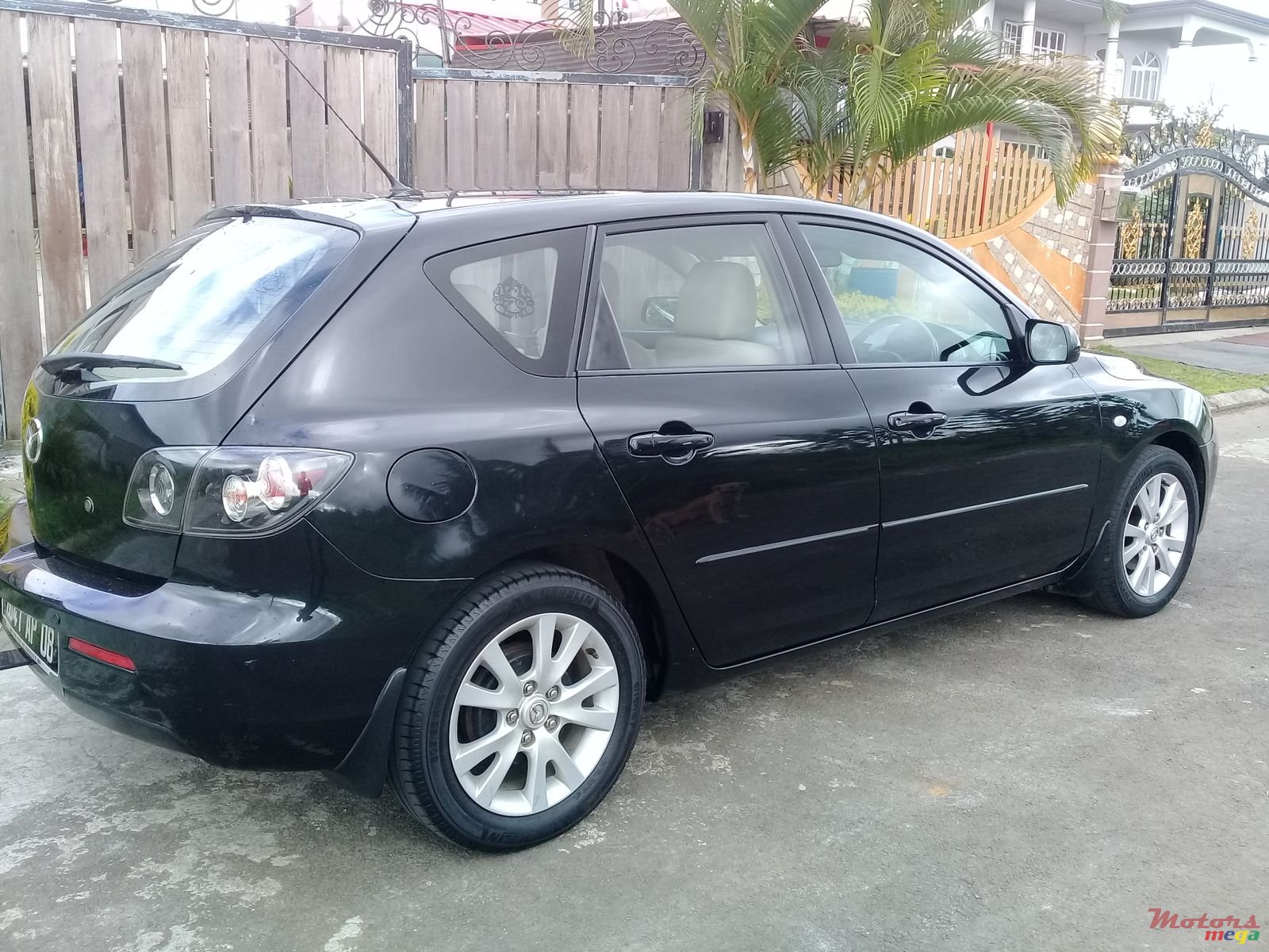 2008' Mazda 3. HATCHBACK.  AUTOMATIC/MAN photo #2