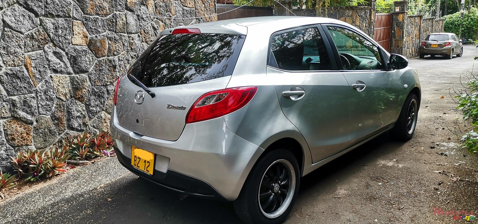 2012' Mazda Demio photo #3