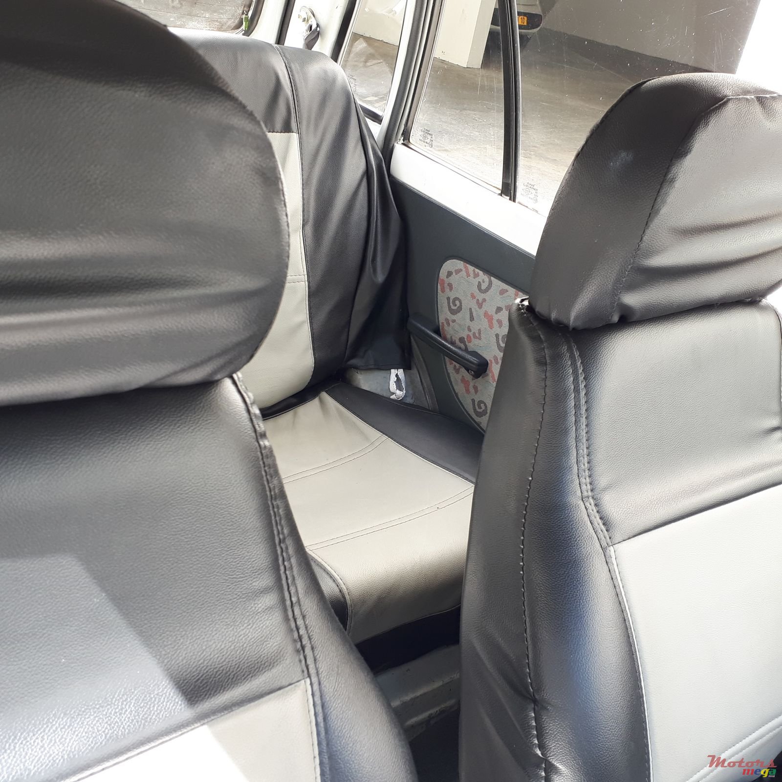 2003' Maruti Suzuki D'origine photo #5