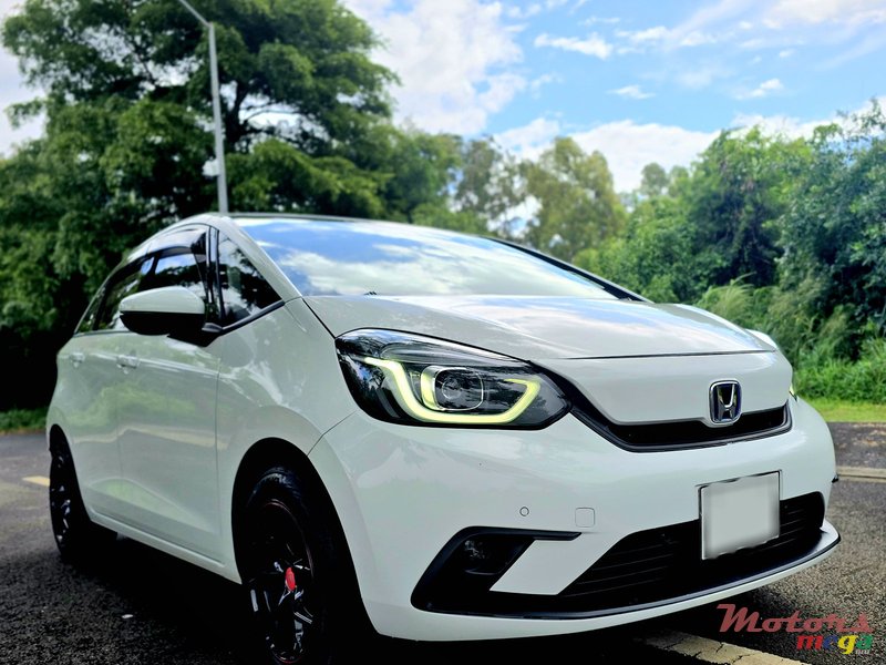 2020' Honda Fit New Shape photo #1